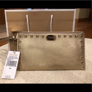 Michael Kors wristlet